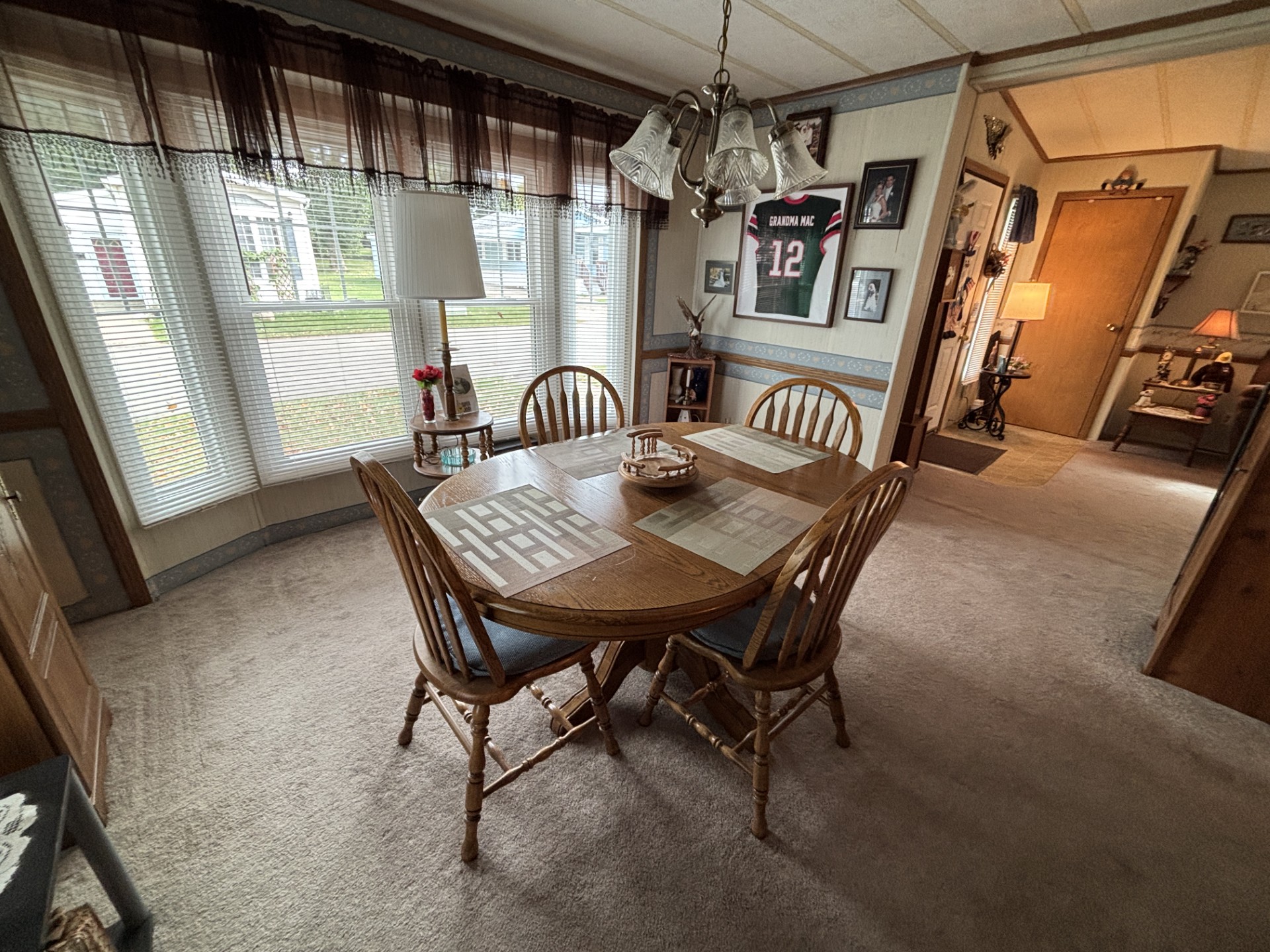 A photo of the Eagle Crest Home