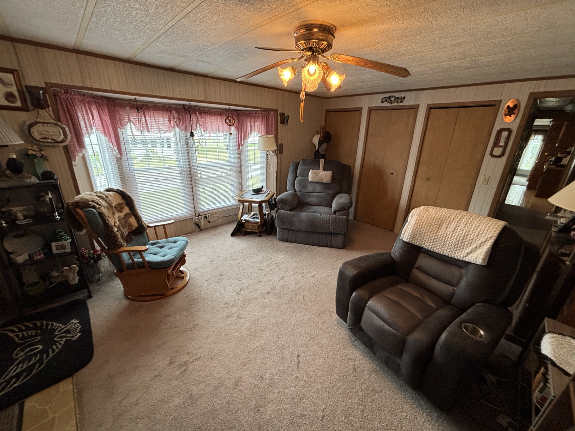 A photo of the Eagle Crest Home