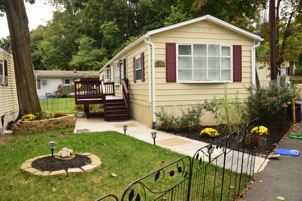 Manufactured & Mobile Home Park in Stony Point, NY Ba Mar