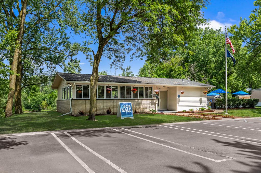 A photo of the College Heights Home