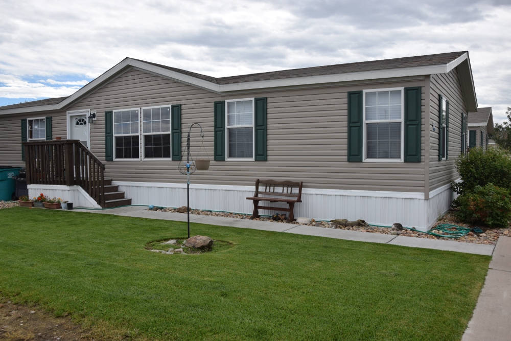 Mobile Home Park in Greeley, CO Stoneybrook
