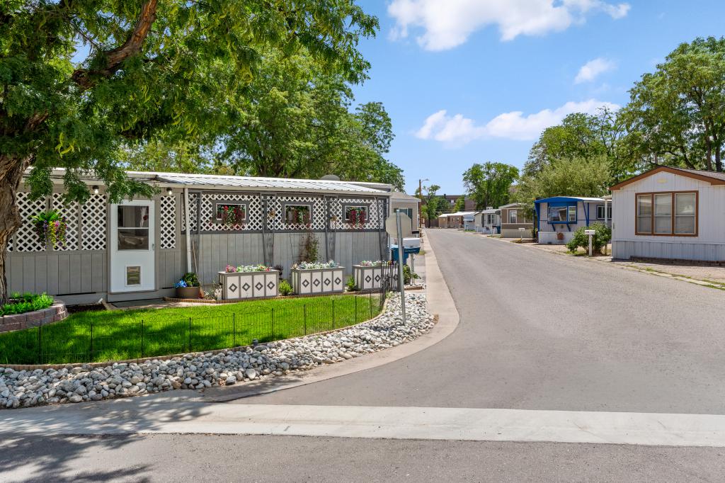 A photo of the Thornton Estates Home