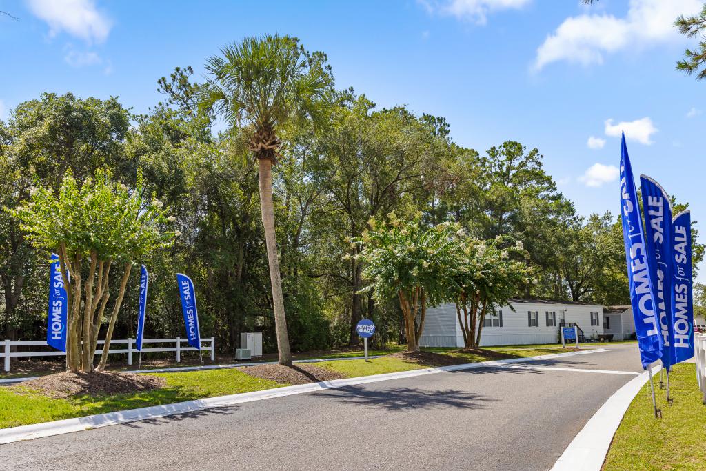 A photo of the Deerpointe Home