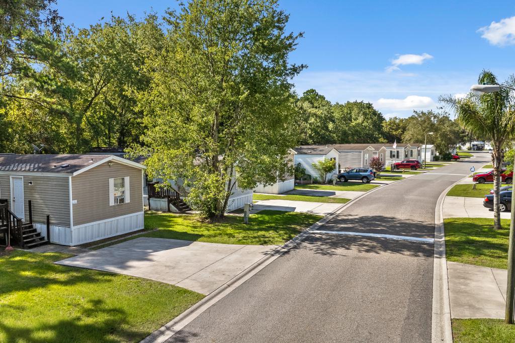 A photo of the Deerpointe Home