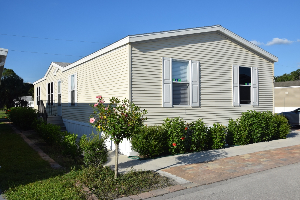 Mobile Home Park in Naples, FL Southwind Village