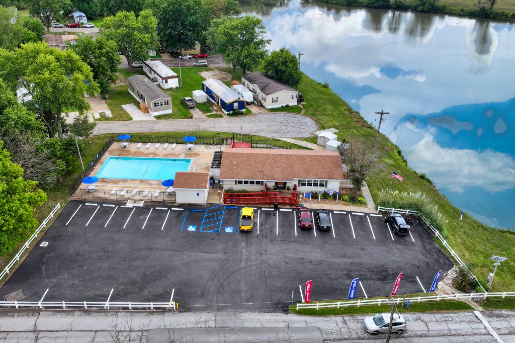 A photo of the Springdale Lake Home