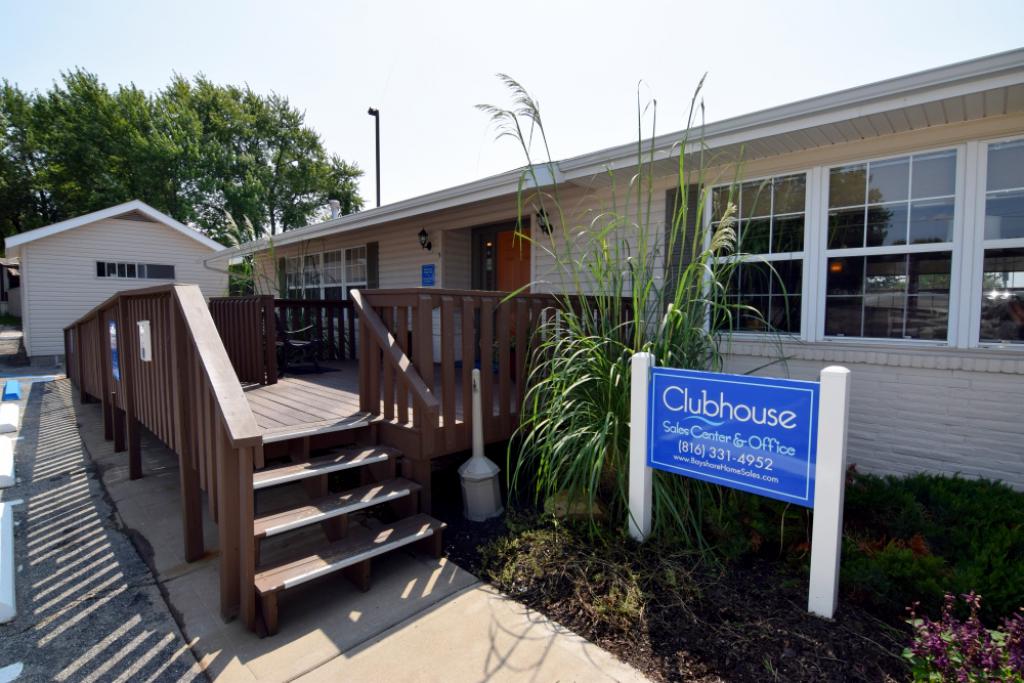 A photo of the Springdale Lake Home