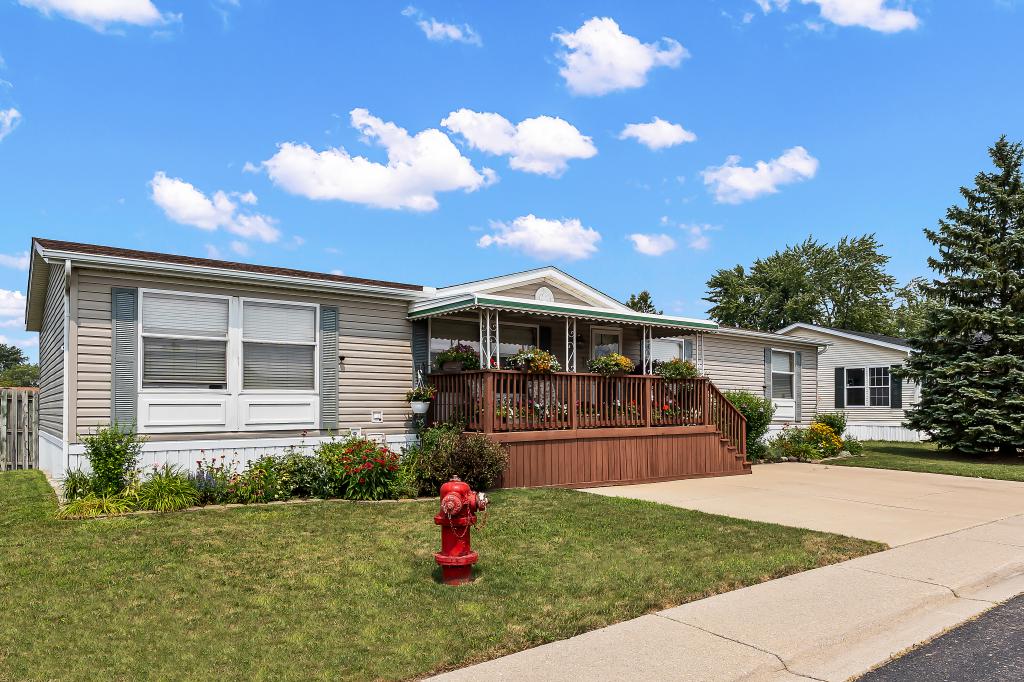 A photo of the Glen Ridge Home