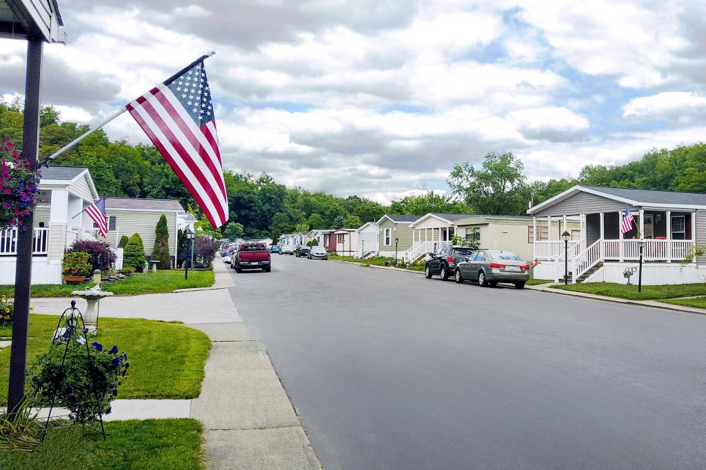Mobile Home Park in Finleyville, PA South Park
