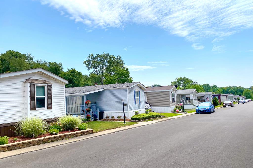 Mobile Home Park in Finleyville, PA South Park