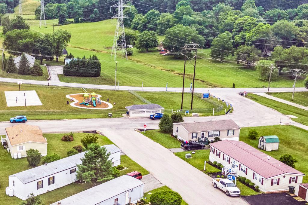 A photo of the Thomasville Commons Home
