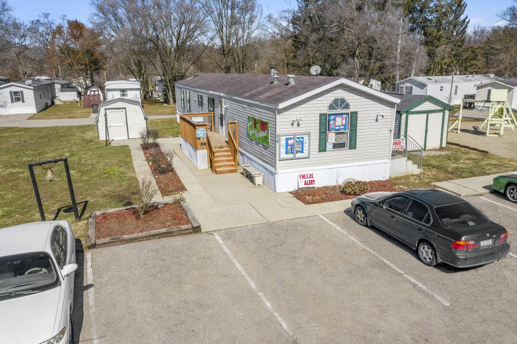Mobile Home Park in Buchanan, MI Hills Haven