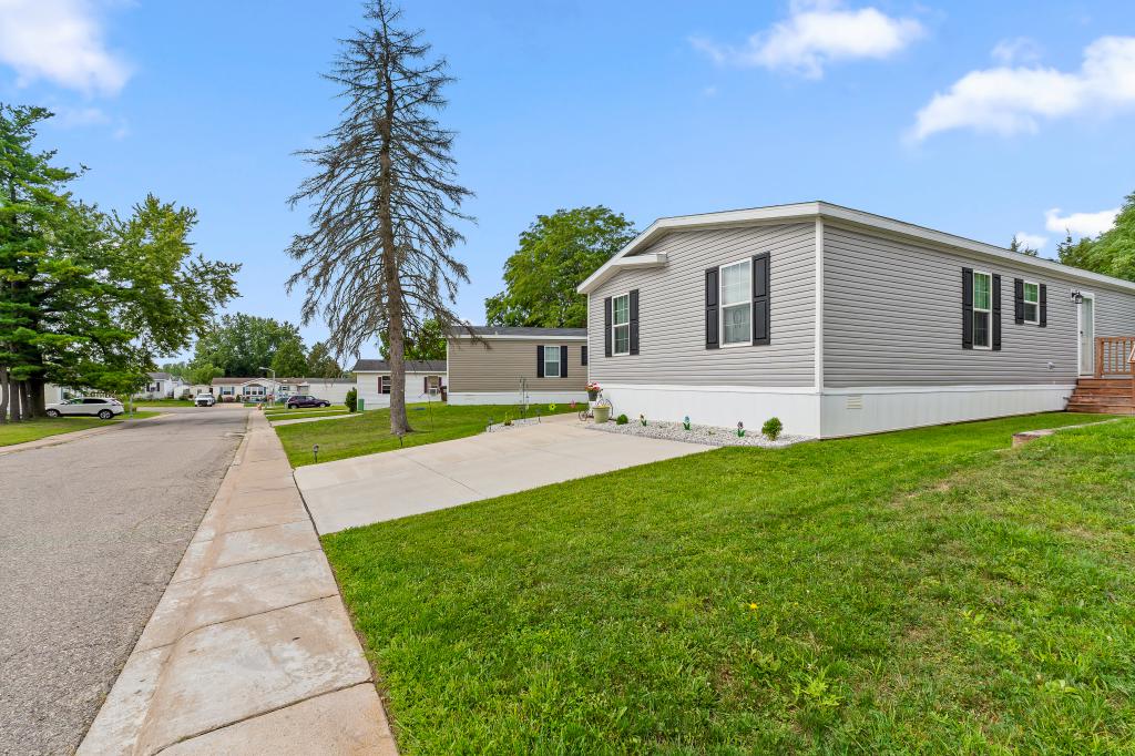 A photo of the Orchard Grove Home