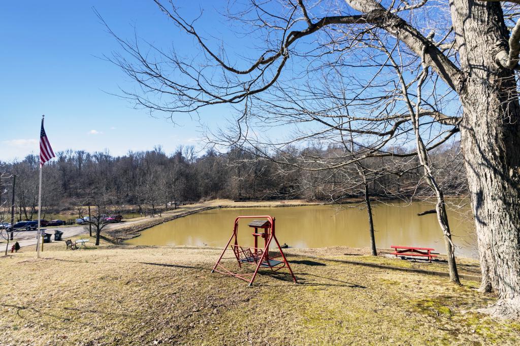 Mobile Home Park in Evansville, IN Twin Lakes