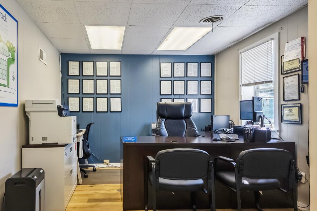 A photo of the Cloverleaf Home