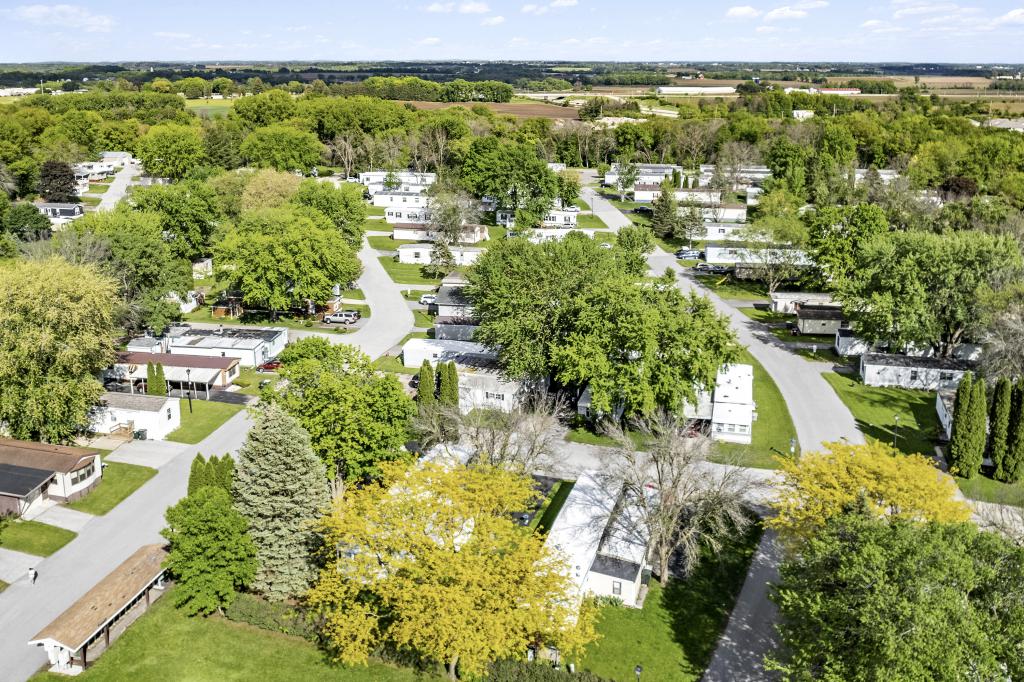 Manufactured Mobile Home Park In Beaver Dam WI Majestic Hills