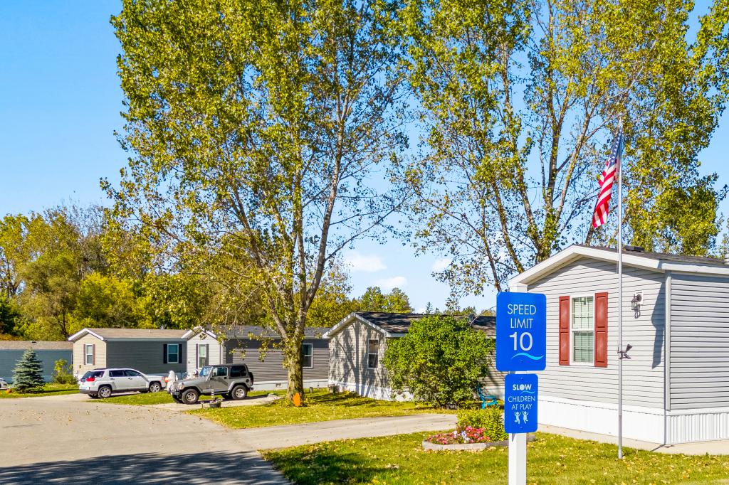A photo of the Manor Hill Home