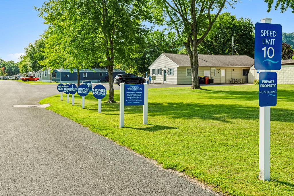 A photo of the Maplewood Home