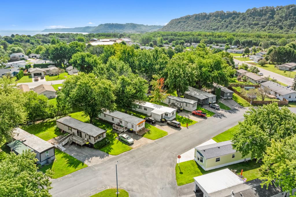 A photo of the Maplewood Home