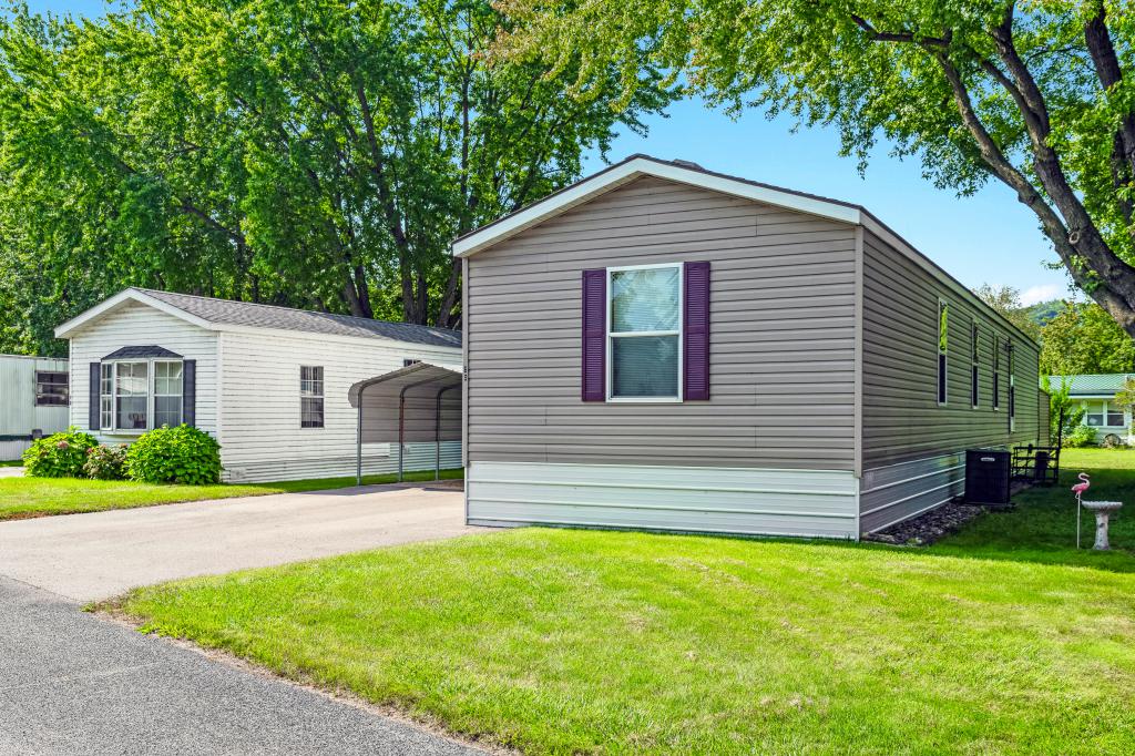 A photo of the Maplewood Home