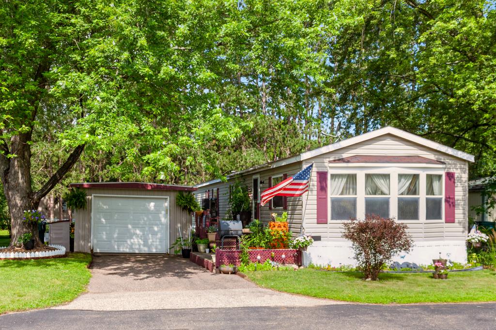 A photo of the Plover Pointe Manor Home
