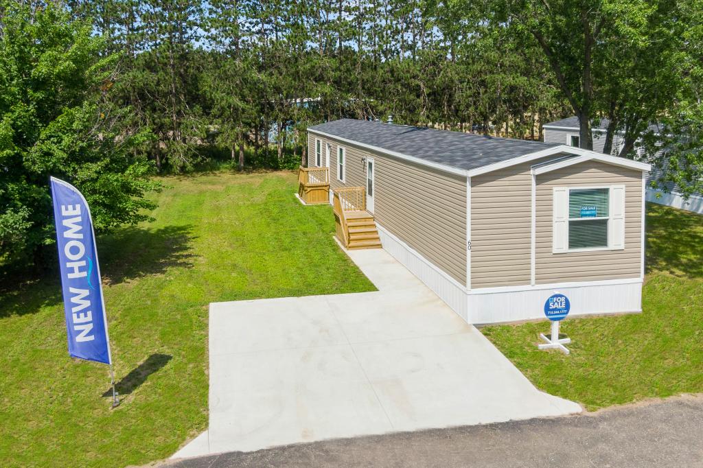 A photo of the Plover Pointe Manor Home