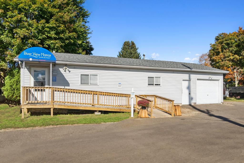 A photo of the River View Manor Home