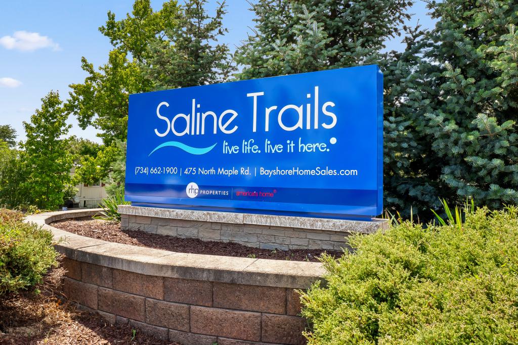Saline Trails (MI)