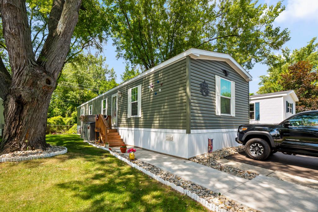 A photo of the Saline Trails Home