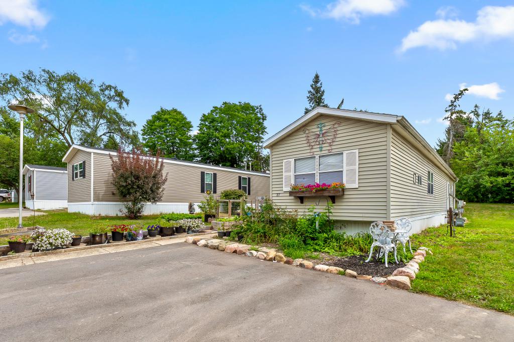 A photo of the Saline Trails Home