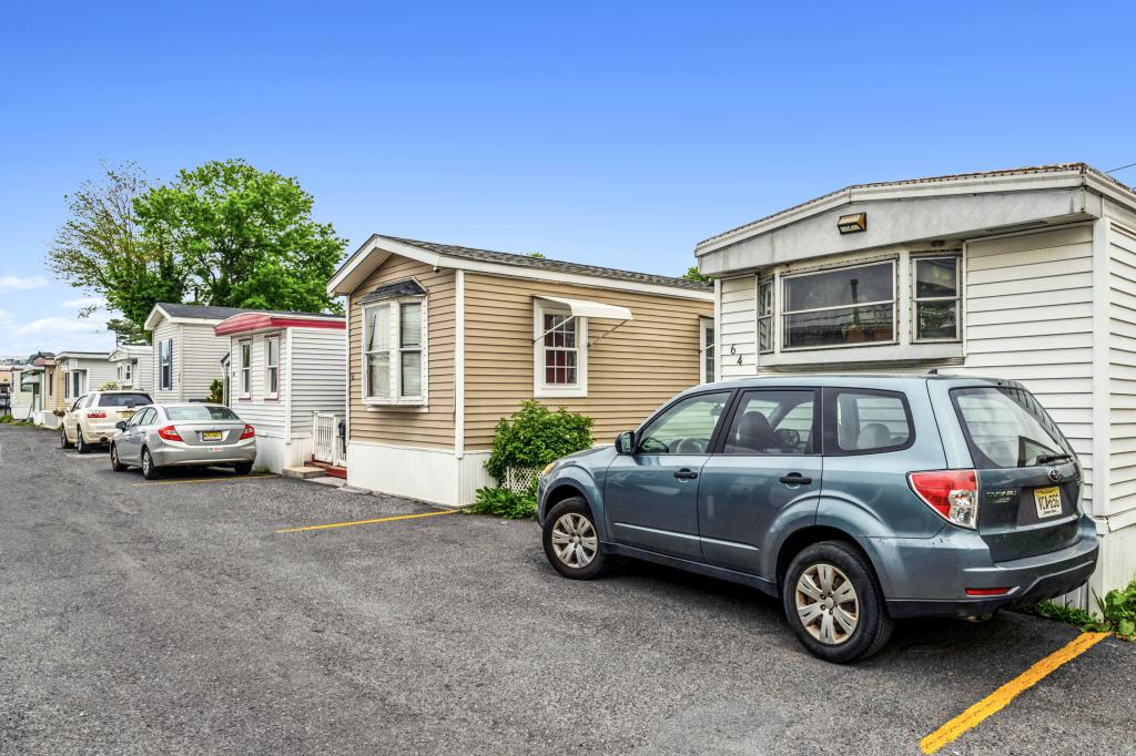 A photo of the Metropolitan Reserve Home
