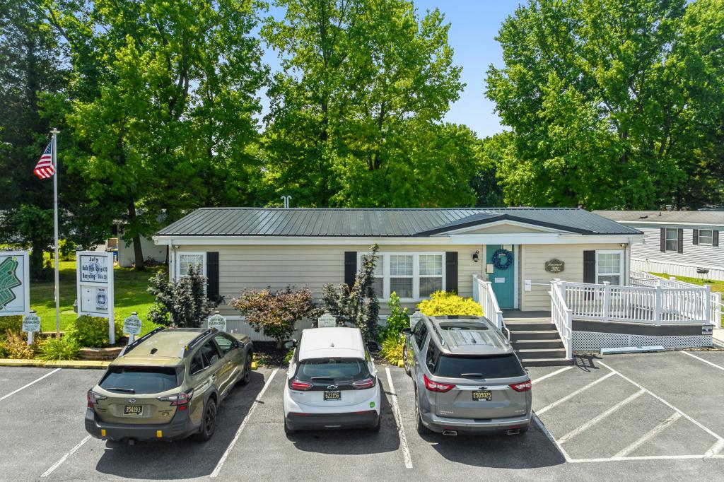 A photo of the Pinewood Acres Home