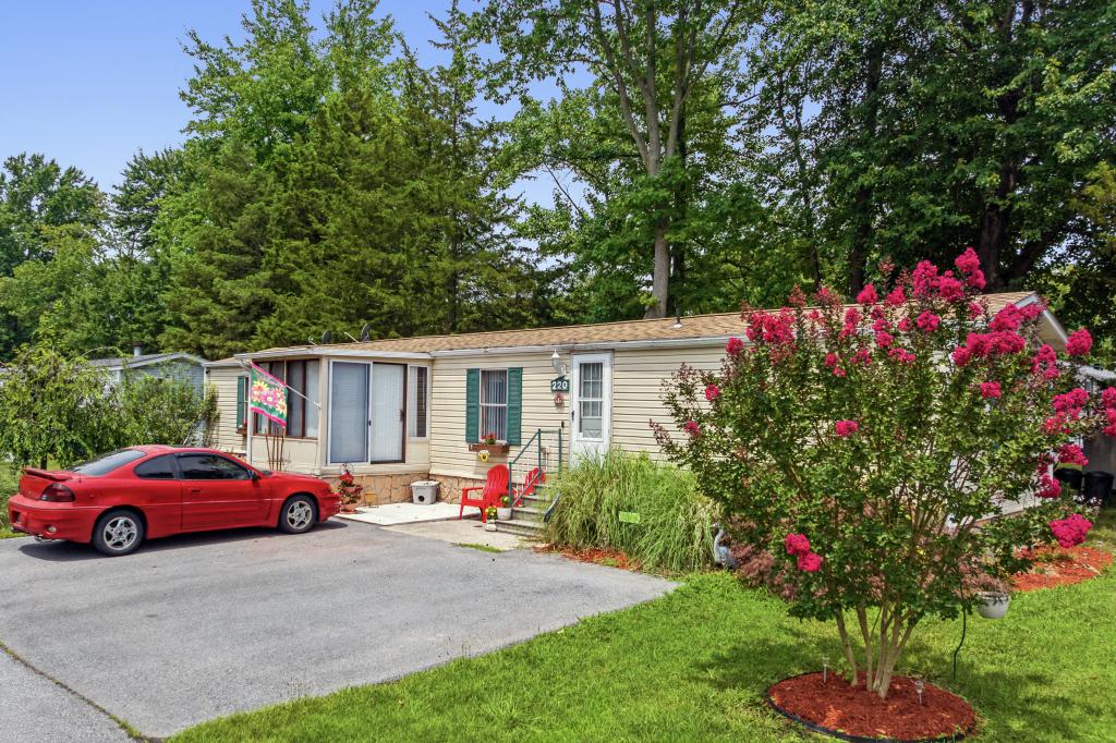 A photo of the Pinewood Acres Home